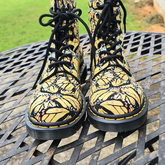 Size 7- Womens Dr. Martens 1460 8-Eye Boot Butterfly Yellow Boots Shoes New - Picture 7 of 13